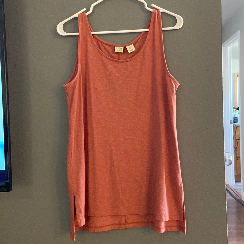 Heathered orange tank